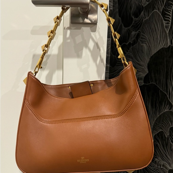 Valentino Garavani Stud Crossbody Bag - Picture 5 of 8